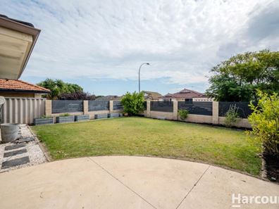 16 Woodbine Loop, Tapping WA 6065