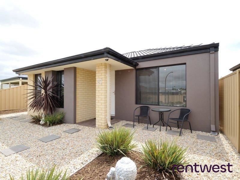 27 Silverline Bend, Bertram WA 6167