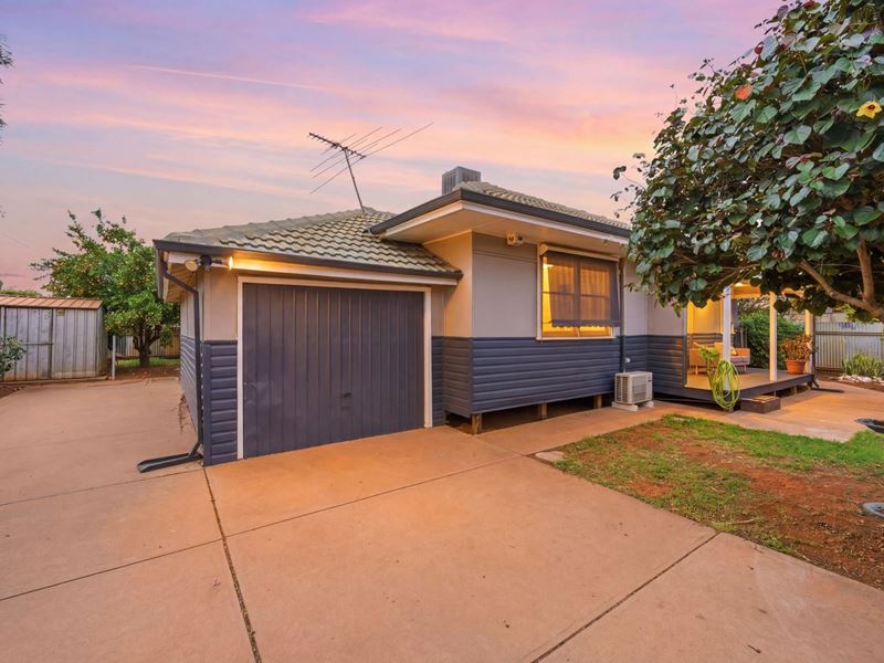 57A York Street, Boulder WA 6432