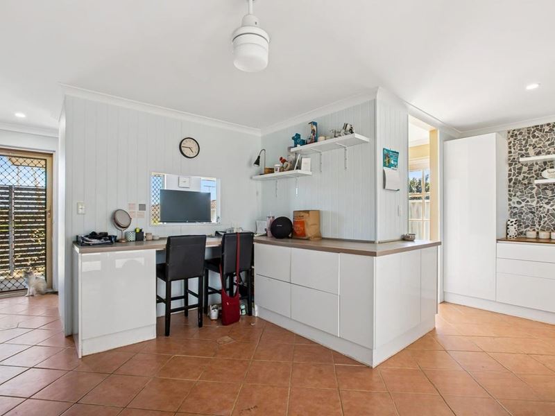 31 Bournan Heights, Parmelia WA 6167