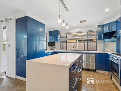 13 Pintaudi Way, Maddington WA 6109