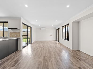 11 Bannerdale Road, Baldivis WA 6171