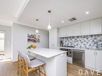 6 Burdett Place, Padbury WA 6025