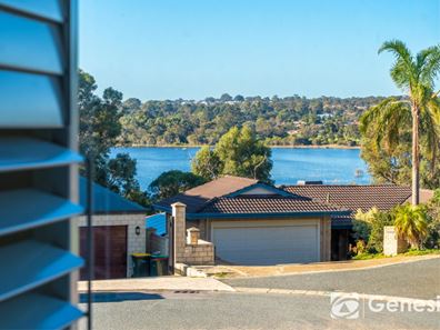 4 Wood Ridge, Edgewater WA 6027