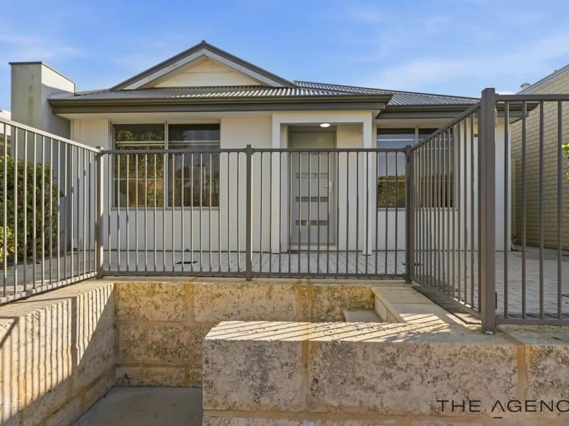 26 Belcastro Way, Madeley WA 6065