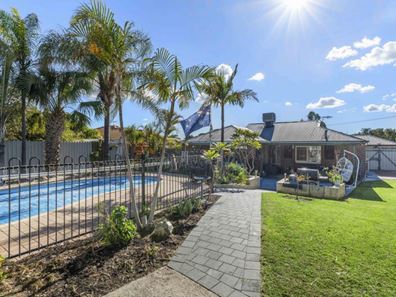 28 Ambleside Close, Balga WA 6061
