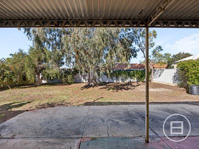 36 Ravenswood Drive, Nollamara WA 6061