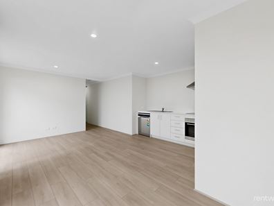 5A Bourke Way, Eglinton WA 6034