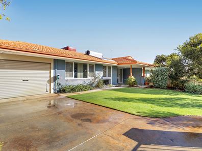 7 Rambures Way, Hamilton Hill WA 6163