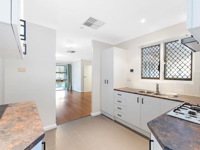 7 Rambures Way, Hamilton Hill WA 6163