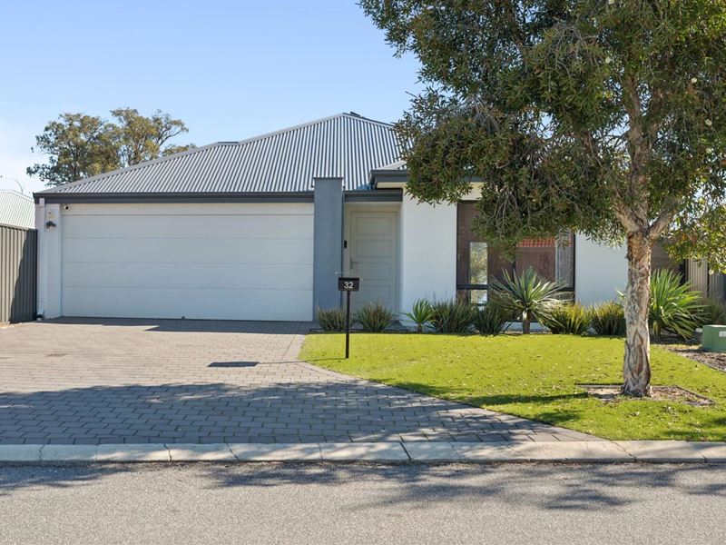 32 Hallam View, Caversham