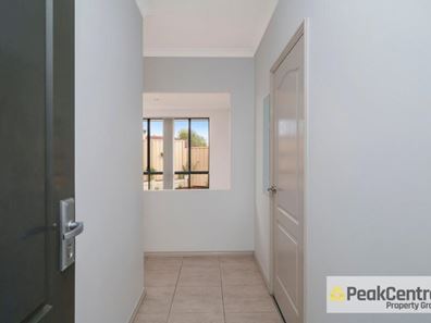 4/28 Ticehurst Way, Balga WA 6061
