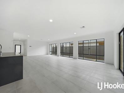 47 Biamanga Loop, Clarkson WA 6030