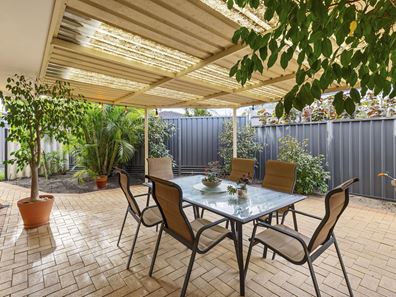23 Harrier Place, Stirling WA 6021