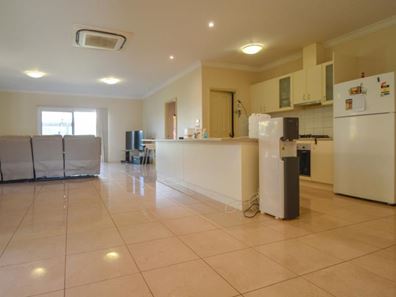 8 Snappy Gum Way, South Hedland WA 6722