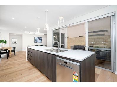 409 Vincent St W, West Leederville WA 6007