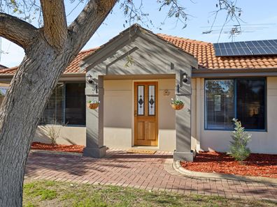 15 Wedgetail Ramble, Quinns Rocks WA 6030
