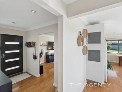 33 Mason Way, Padbury WA 6025