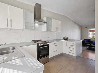 20/64 Stanley Street, Scarborough WA 6019