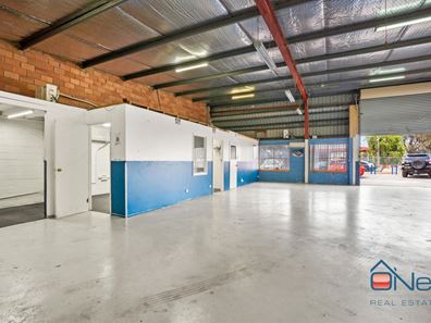 2/49 Gillam Drive, Kelmscott WA 6111