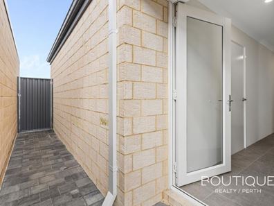18a Malurus Way, Wellard WA 6170