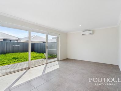 18a Malurus Way, Wellard WA 6170