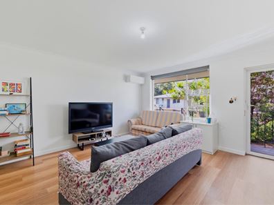 13/4 Murray Avenue, Mosman Park WA 6012