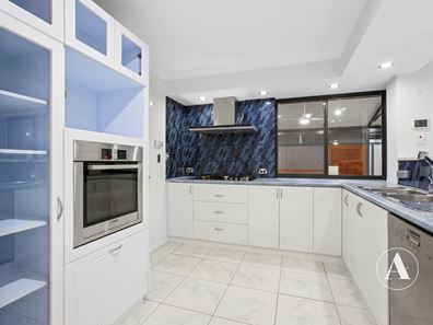 22 Dollarbird Road, Southern River WA 6110