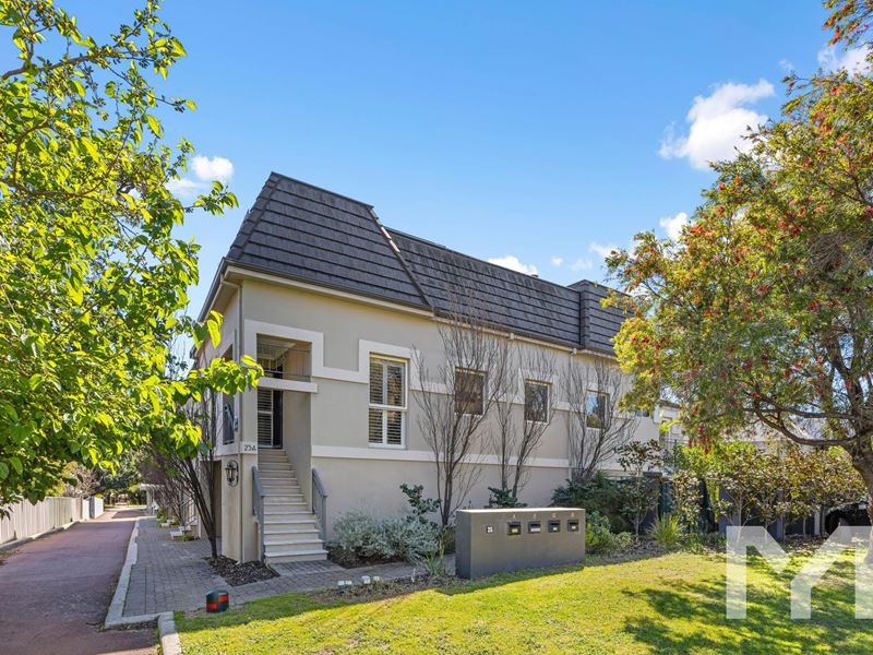 25A Troy Terrace, Daglish