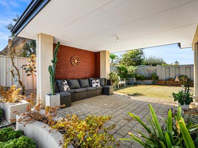 166A Safety Bay Road, Shoalwater WA 6169