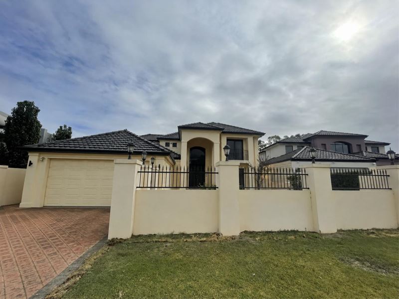 16 Samphire Steet, Ascot WA 6104