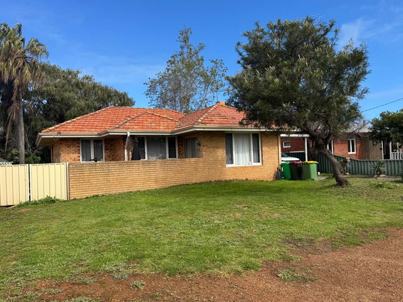 11 Otway Street, Withers WA 6230