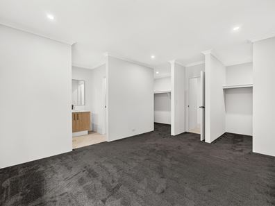 56 Lillypilly Loop, Sinagra WA 6065