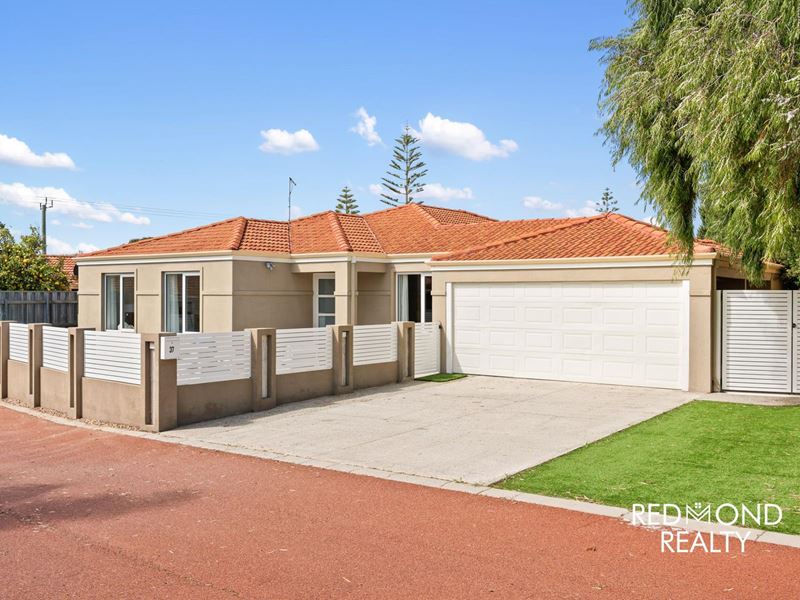 37 Kin Bay Entrance, Mindarie
