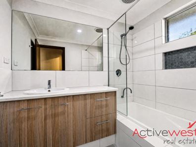 212 Seventh Street, Wonthella WA 6530