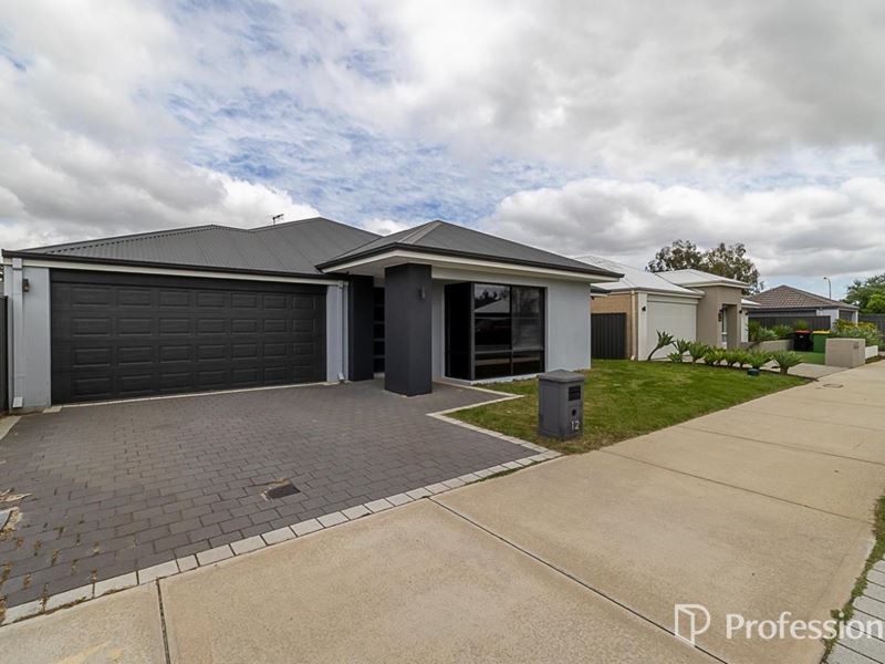 12 Nesbit Drive, Haynes WA 6112