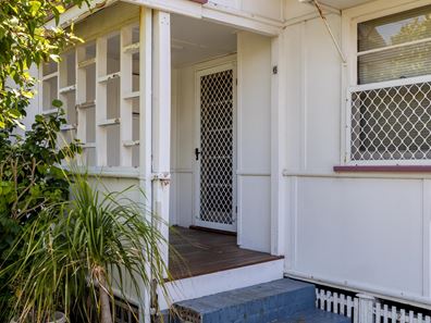 6 Forrest Street, East Bunbury WA 6230
