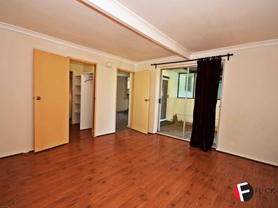 19 Earls Court, Thornlie WA 6108
