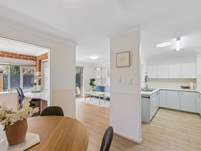 1/39 Challenger Avenue, Manning WA 6152