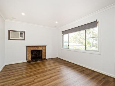 12 Gale Court, Calista WA 6167