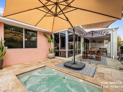 2/153 Gerard Street, East Cannington WA 6107