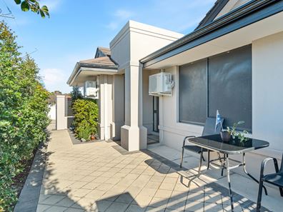 366A Hardey Road, Cloverdale WA 6105