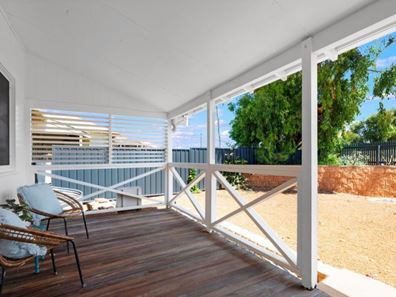 206 Evans Street, Beachlands WA 6530