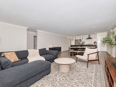 80 Greenpoint Way, Hilbert WA 6112
