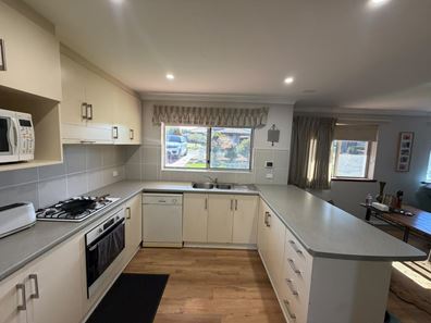 17 Hampton Court, Collie WA 6225