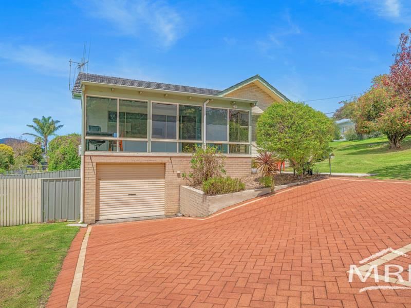 12 Johnston Street, Mount Melville WA 6330