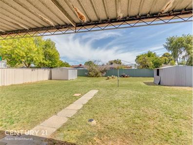 9 Earls Court, Thornlie WA 6108