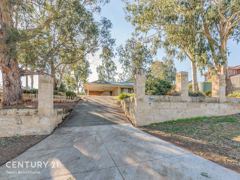 11 Russelia Way, Roleystone