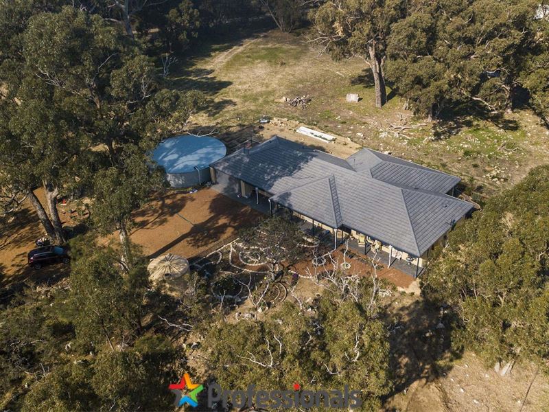 2763 Old Coast Road, Herron