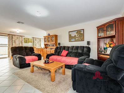 14 Mooralup Turn, Dalyellup WA 6230